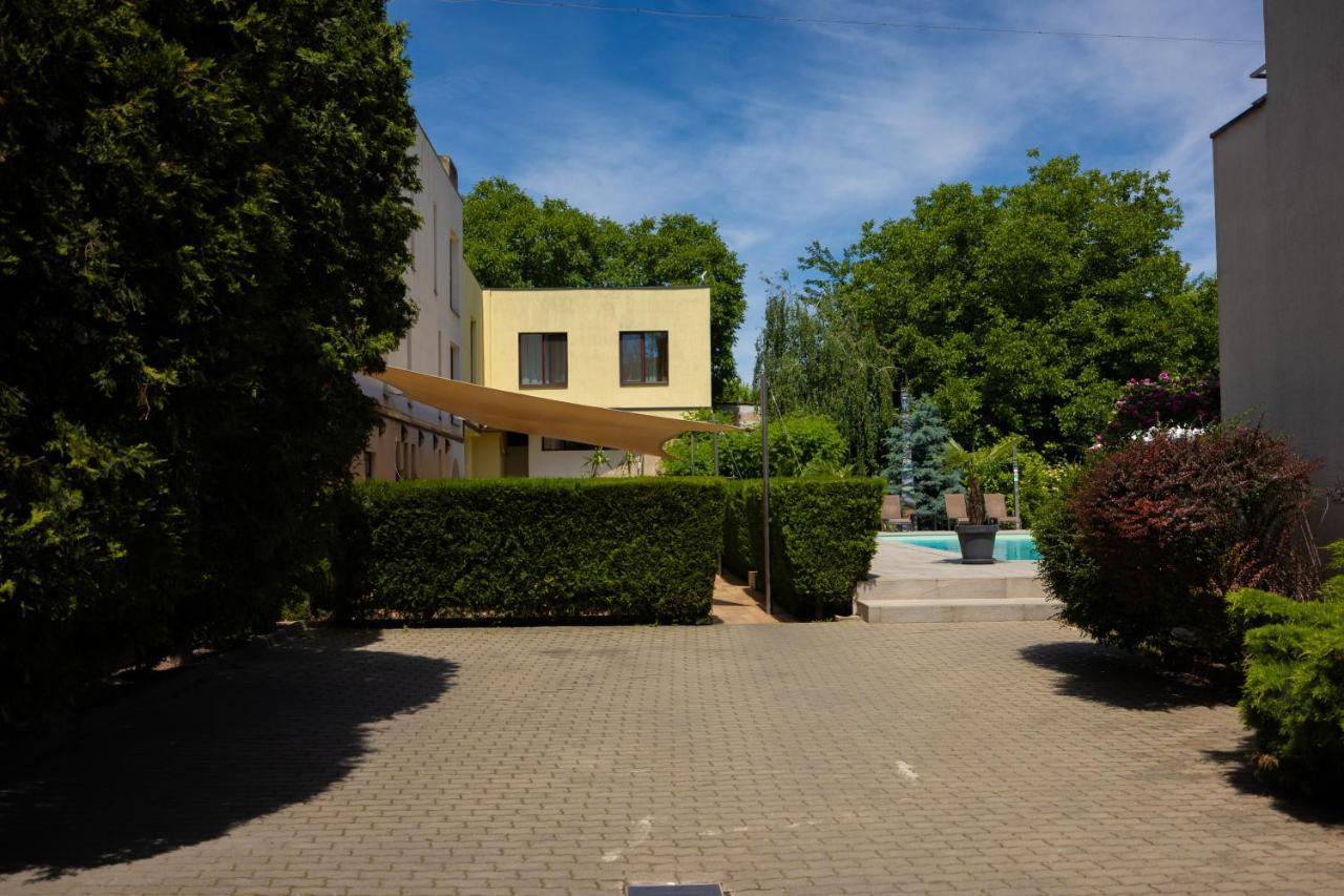 Hotel Perla Timisoara Luaran gambar